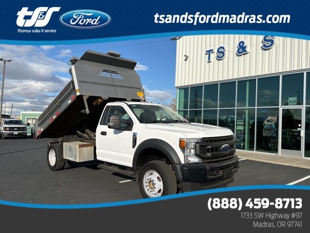 2022 Ford F-600 