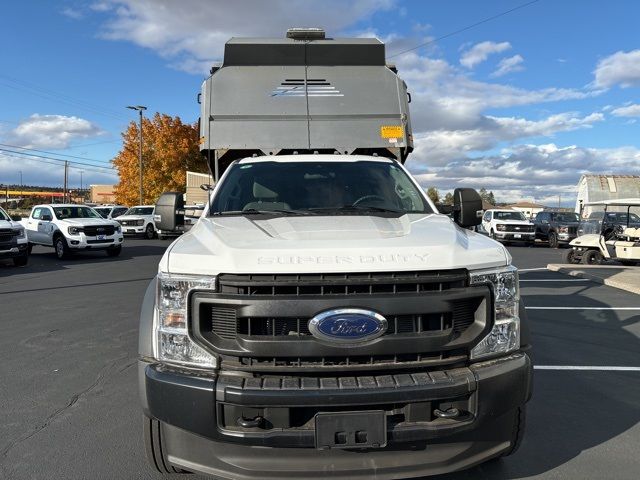 2022 Ford F-600 