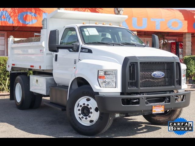 2022 Ford F-650 Base