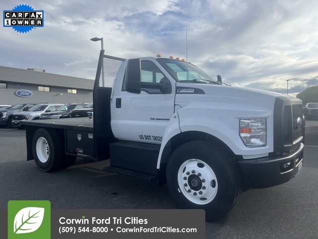 2022 Ford F-650 Base