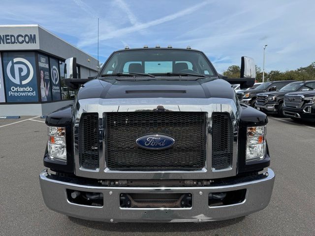 2022 Ford F-650 Base