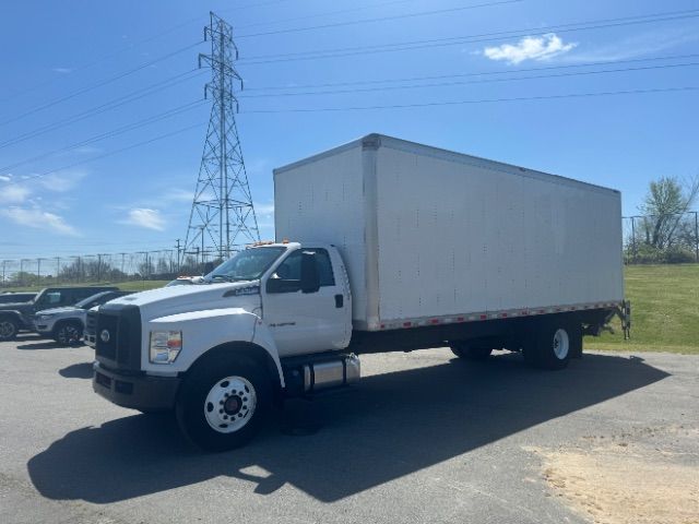 2022 Ford F-750 Base