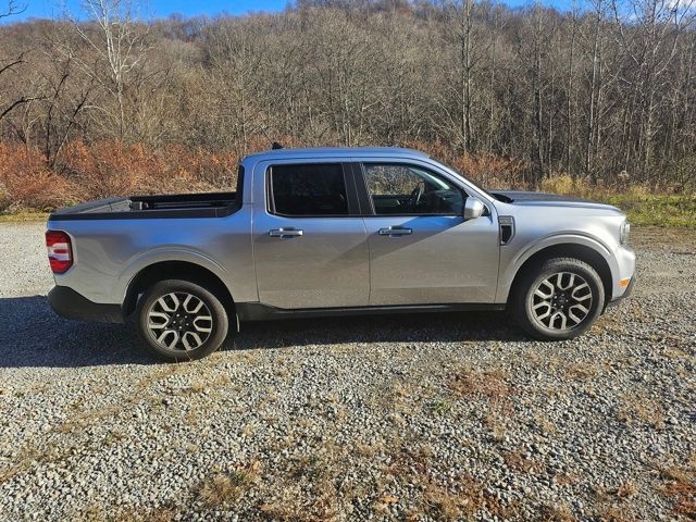 2022 Ford Maverick Lariat