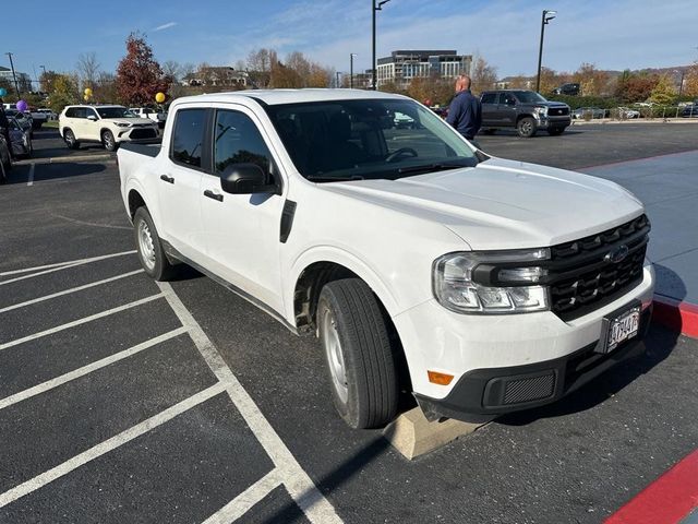 2022 Ford Maverick XL