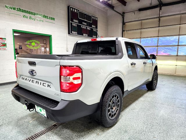 2022 Ford Maverick XL