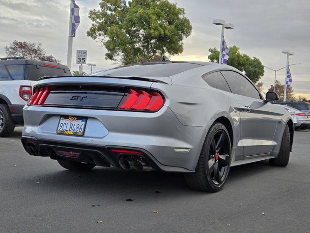 2022 Ford Mustang 