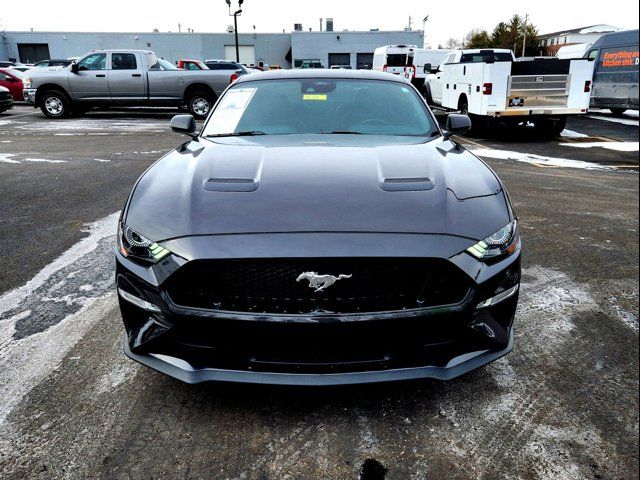 2022 Ford Mustang 