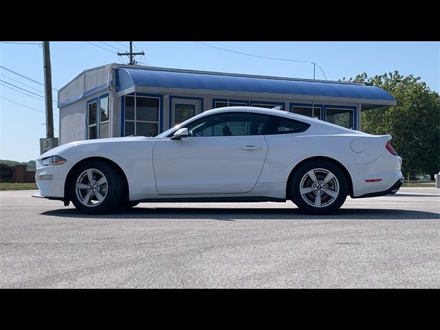 2022 Ford Mustang EcoBoost