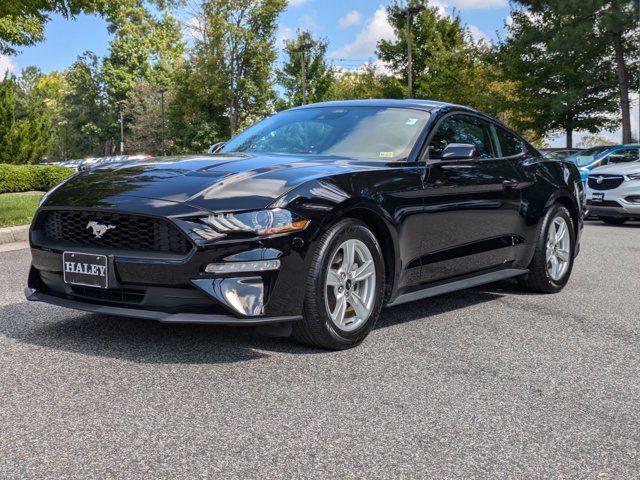 2022 Ford Mustang EcoBoost