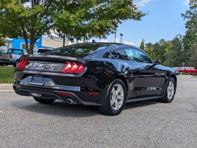 2022 Ford Mustang EcoBoost