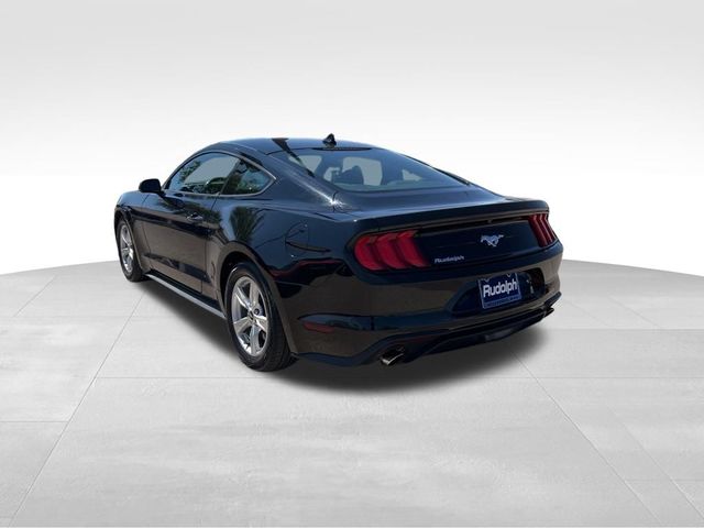 2022 Ford Mustang EcoBoost