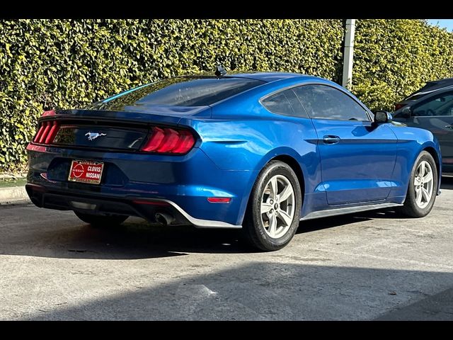 2022 Ford Mustang EcoBoost