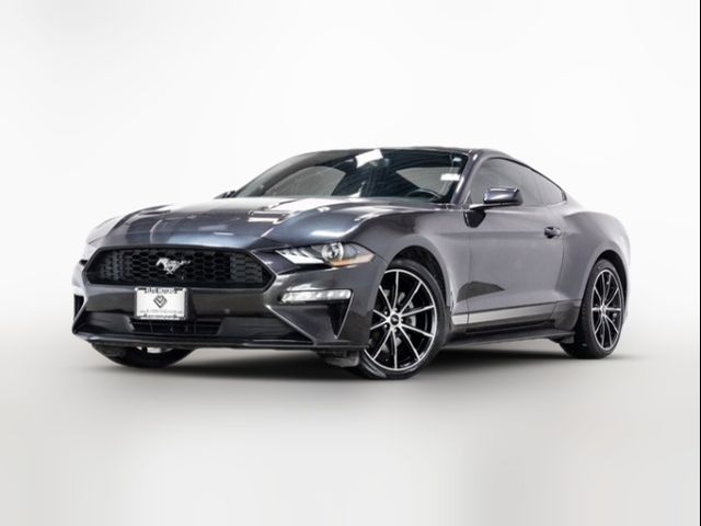 2022 Ford Mustang EcoBoost