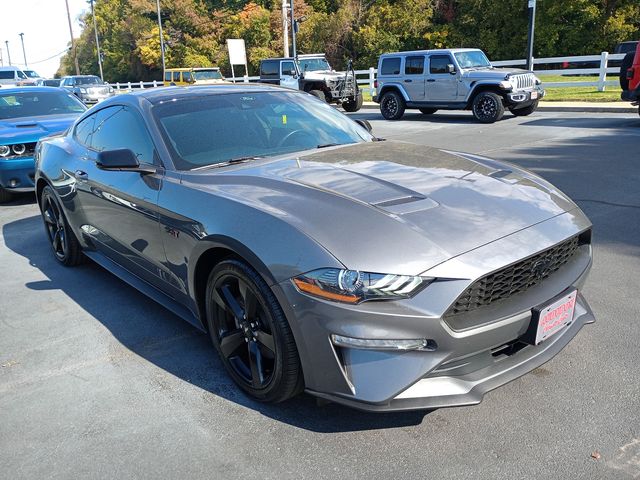 2022 Ford Mustang EcoBoost