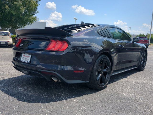 2022 Ford Mustang 