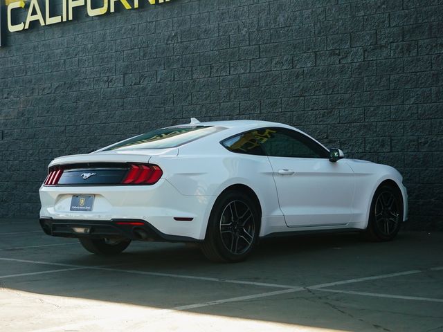 2022 Ford Mustang EcoBoost