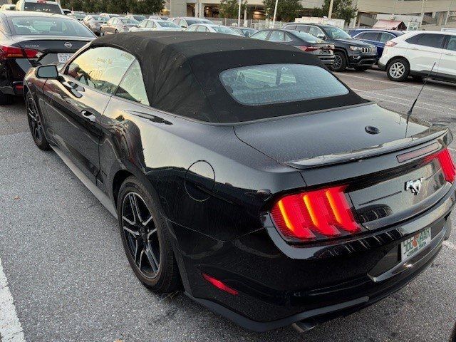 2022 Ford Mustang 