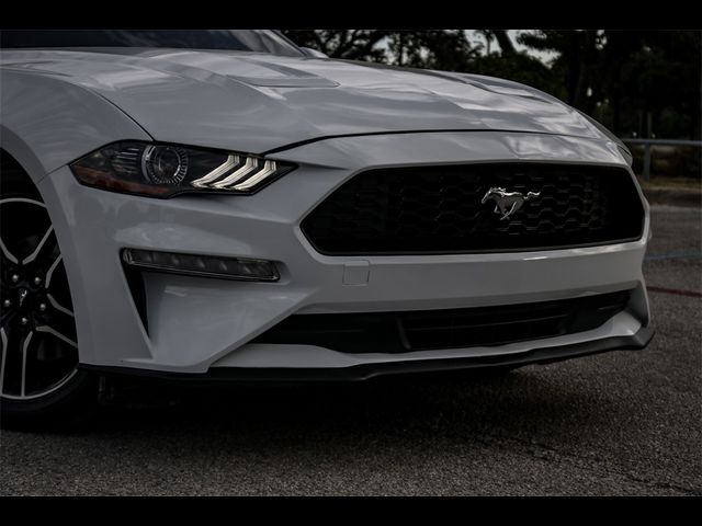 2022 Ford Mustang EcoBoost