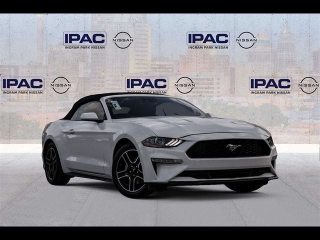 2022 Ford Mustang EcoBoost