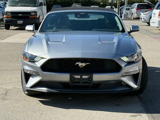 2022 Ford Mustang 