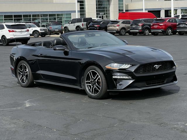 2022 Ford Mustang EcoBoost