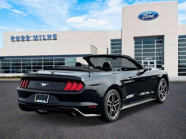 2022 Ford Mustang EcoBoost