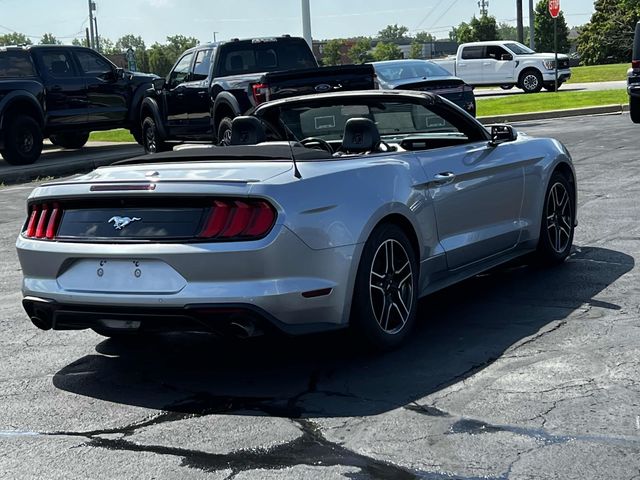 2022 Ford Mustang EcoBoost