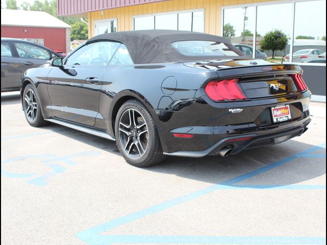 2022 Ford Mustang EcoBoost