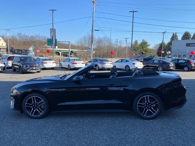 2022 Ford Mustang EcoBoost