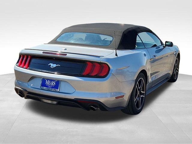 2022 Ford Mustang EcoBoost