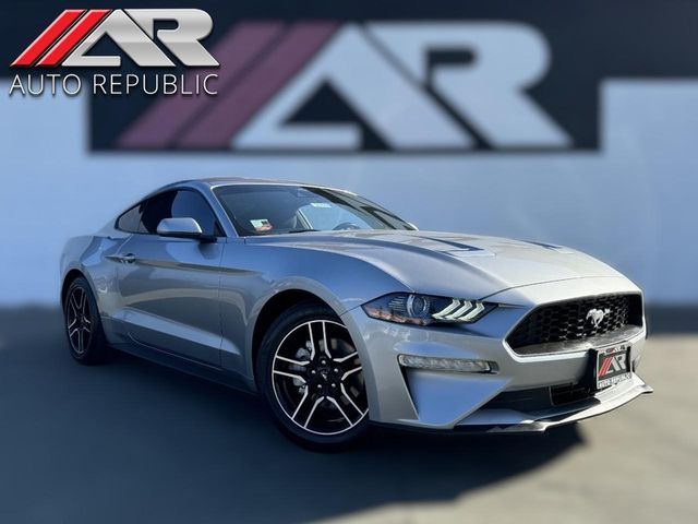 2022 Ford Mustang 