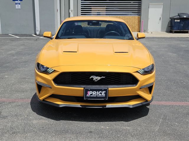 2022 Ford Mustang EcoBoost