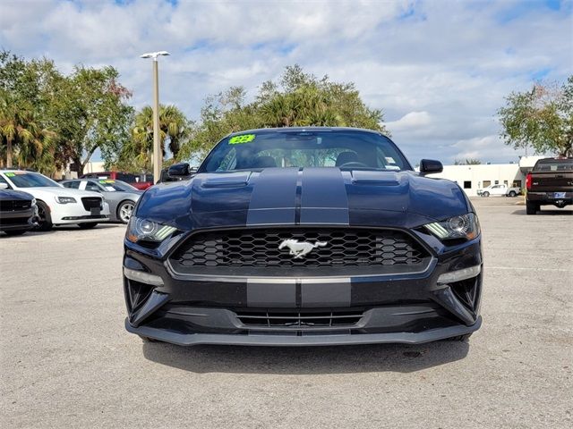 2022 Ford Mustang EcoBoost