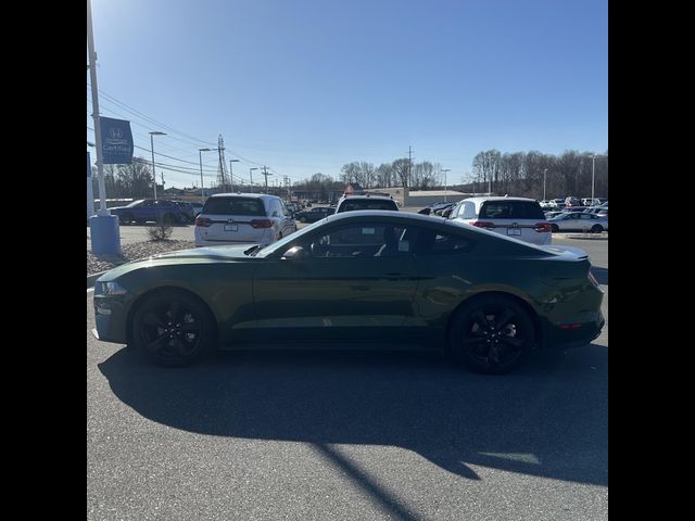 2022 Ford Mustang EcoBoost