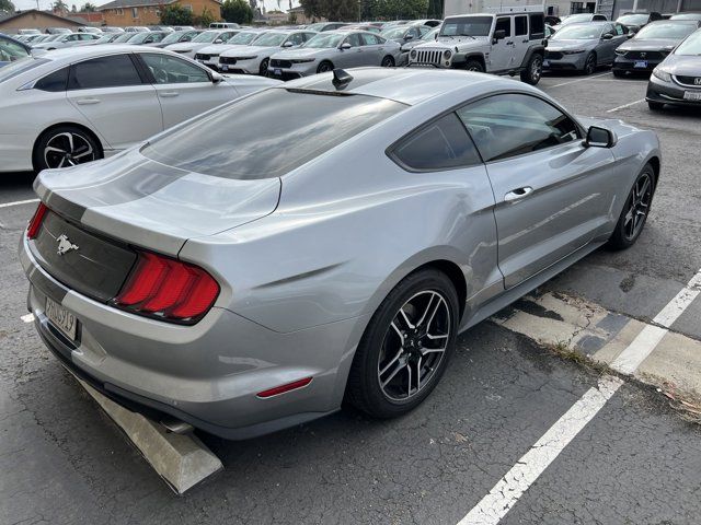 2022 Ford Mustang EcoBoost