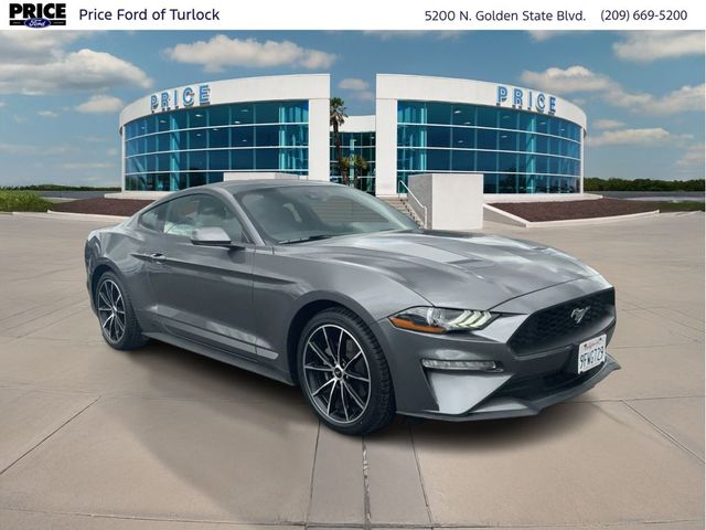 2022 Ford Mustang EcoBoost