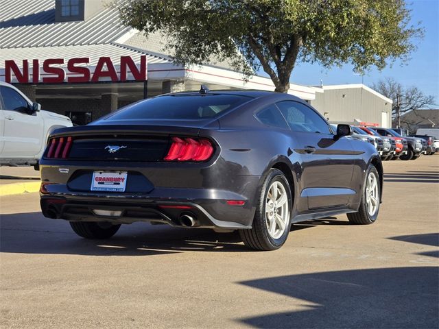 2022 Ford Mustang EcoBoost