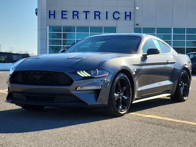 2022 Ford Mustang EcoBoost