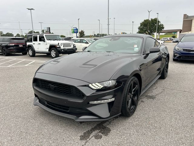 2022 Ford Mustang EcoBoost