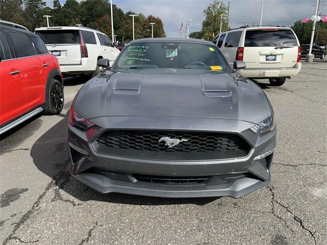 2022 Ford Mustang EcoBoost