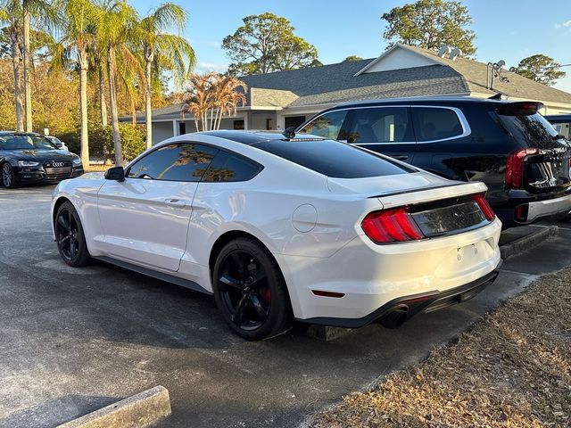 2022 Ford Mustang EcoBoost