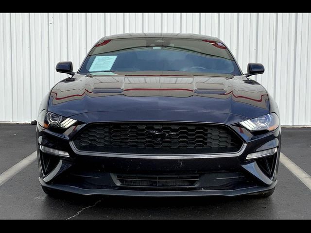 2022 Ford Mustang EcoBoost