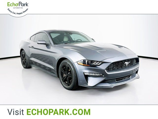 2022 Ford Mustang EcoBoost