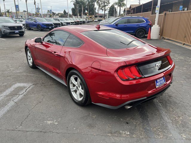 2022 Ford Mustang EcoBoost