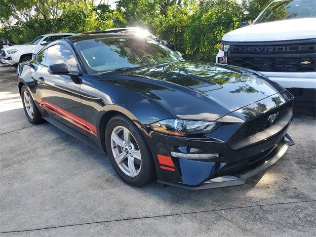 2022 Ford Mustang EcoBoost