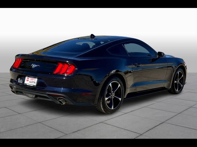 2022 Ford Mustang EcoBoost