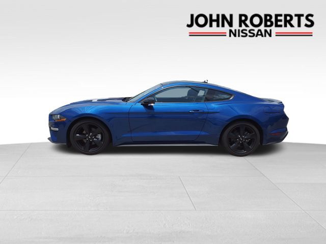 2022 Ford Mustang EcoBoost