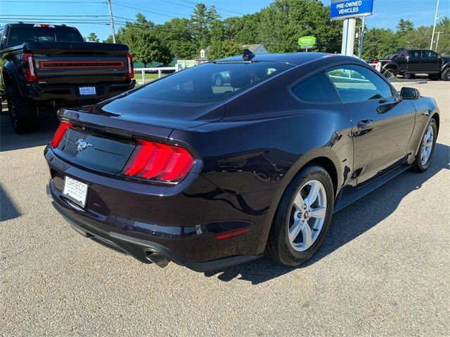 2022 Ford Mustang EcoBoost