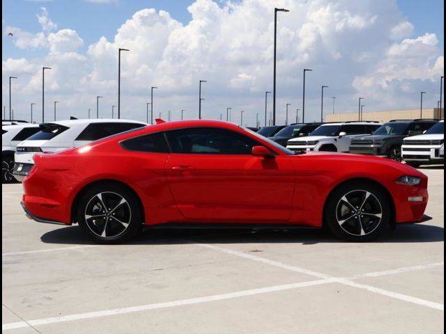 2022 Ford Mustang EcoBoost