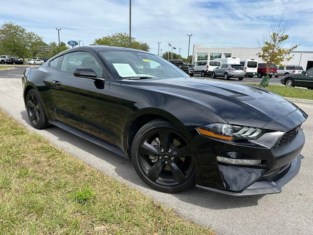 2022 Ford Mustang EcoBoost